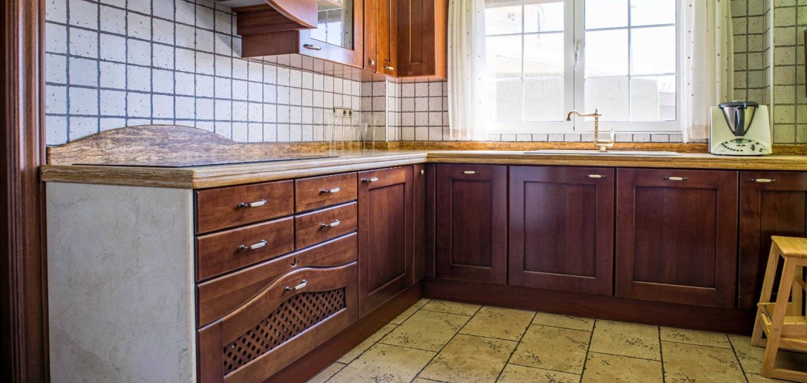 Revente - Villa - Elda