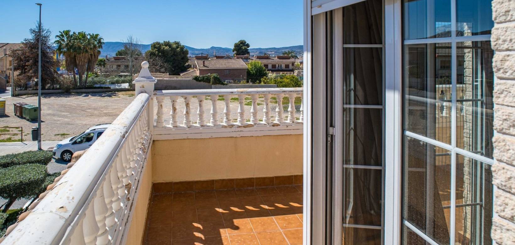 Revente - Villa - Elda