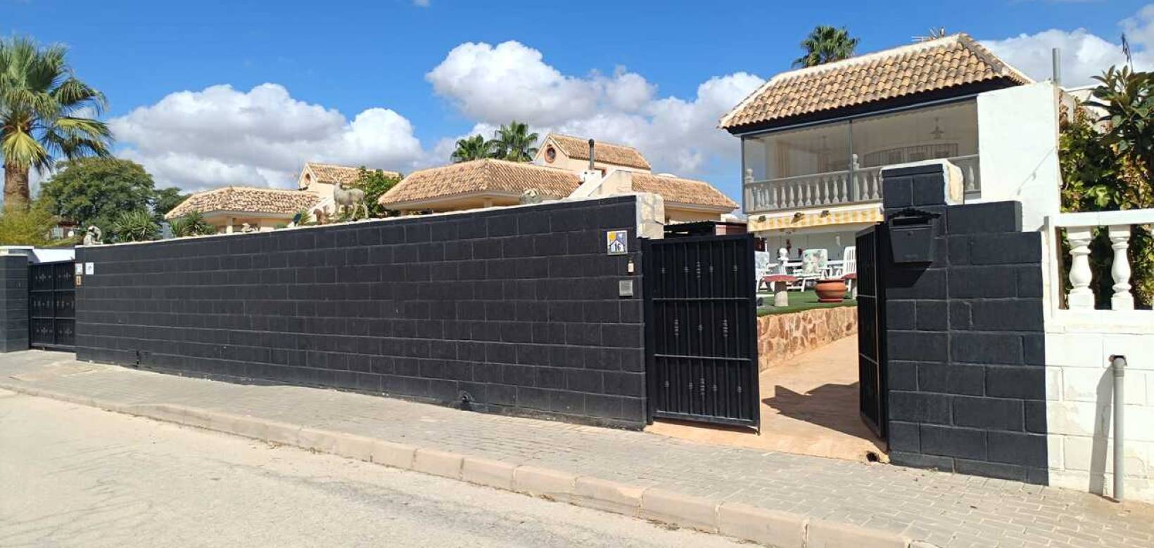Revente - Villa - Fortuna - El Reloj