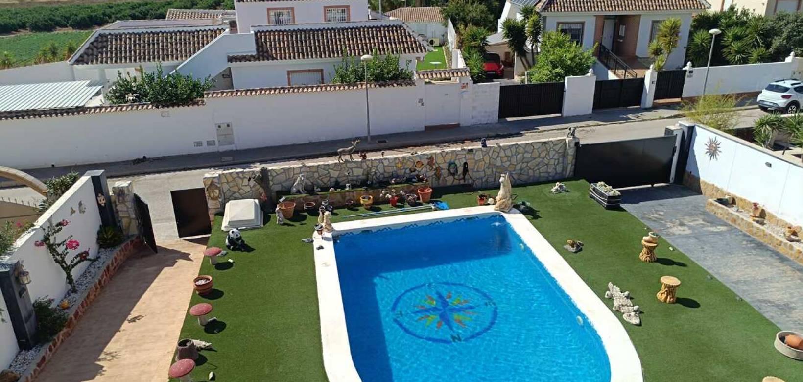 Revente - Villa - Fortuna - El Reloj