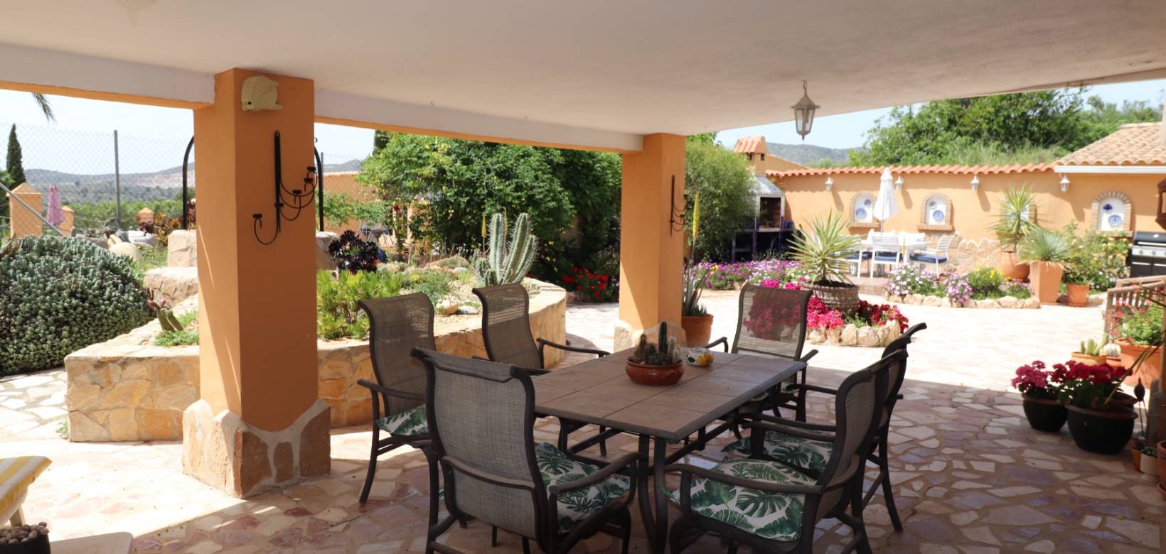 Revente - Villa - Hondón de las Nieves - La Canalosa