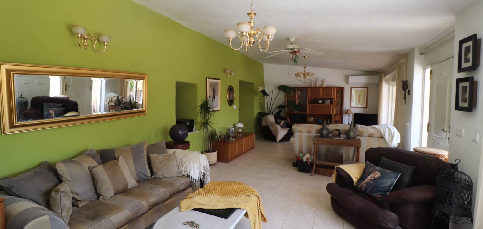 Revente - Villa - Hondón de las Nieves - La Canalosa
