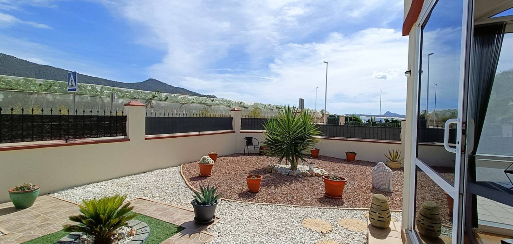 Revente - Villa - Hondón de las Nieves