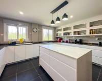 Revente - Villa - Hondón de las Nieves