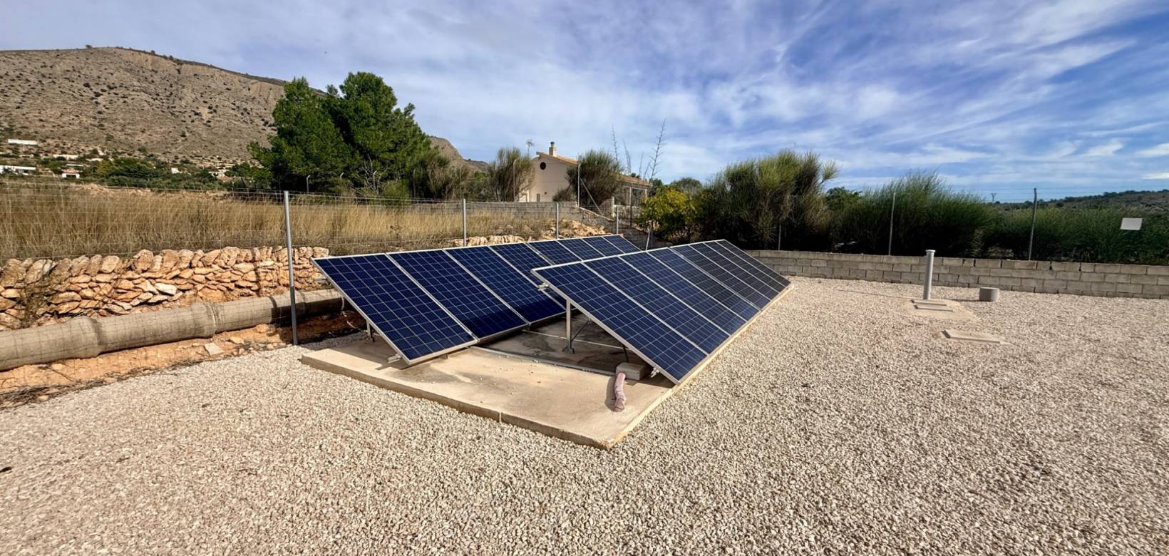 Revente - Villa - Hondón de las Nieves