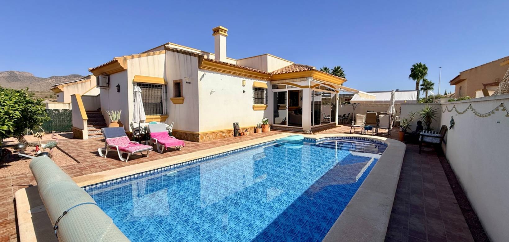 Revente - Villa - Hondón de las Nieves