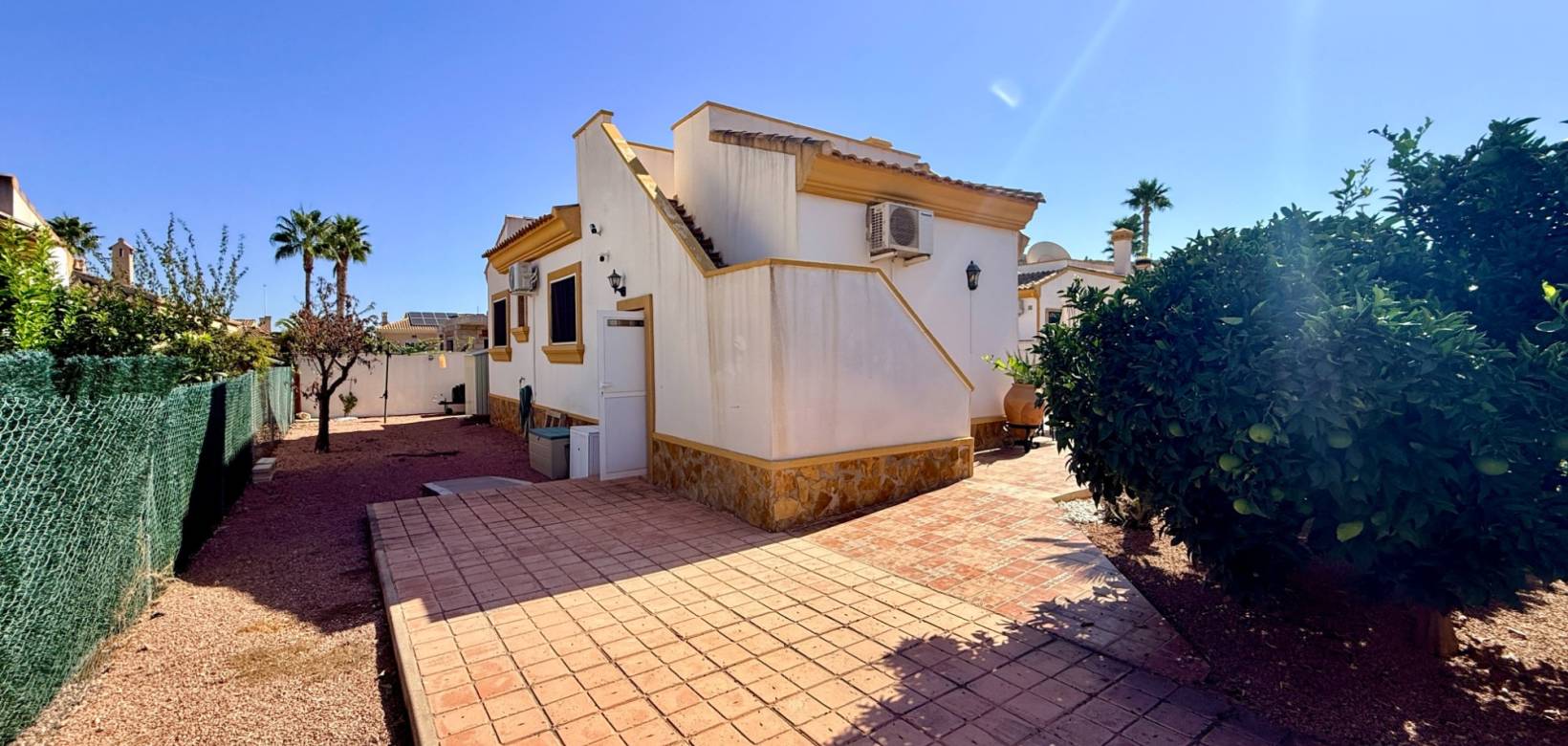 Revente - Villa - Hondón de las Nieves