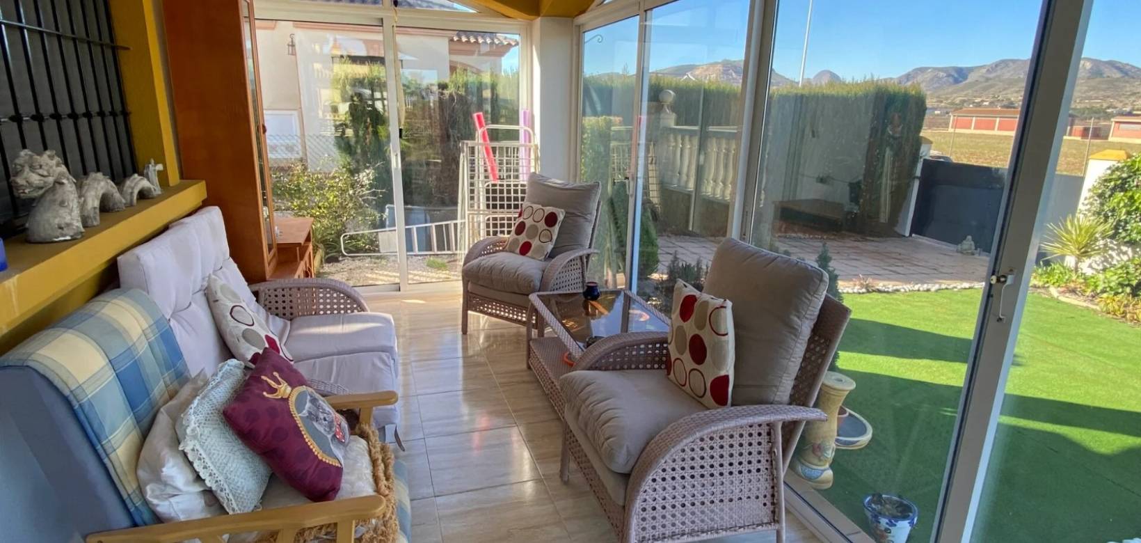 Revente - Villa - Hondón de las Nieves