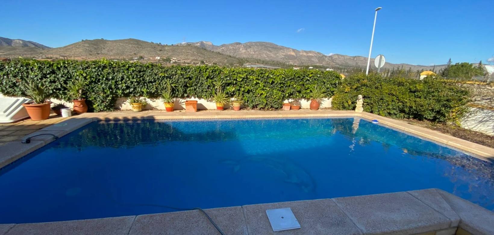 Revente - Villa - Hondón de las Nieves