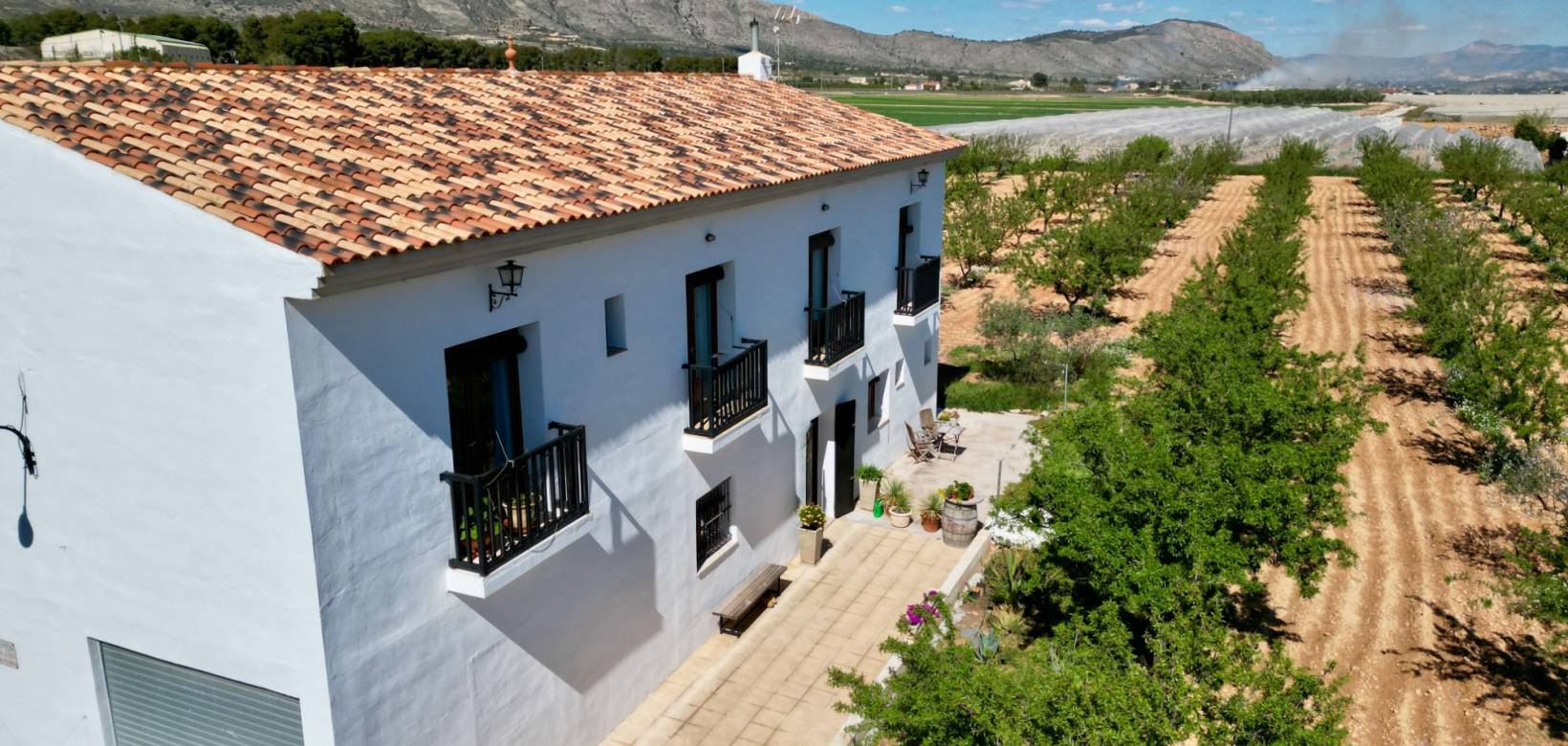 Revente - Villa - Hondón de las Nieves