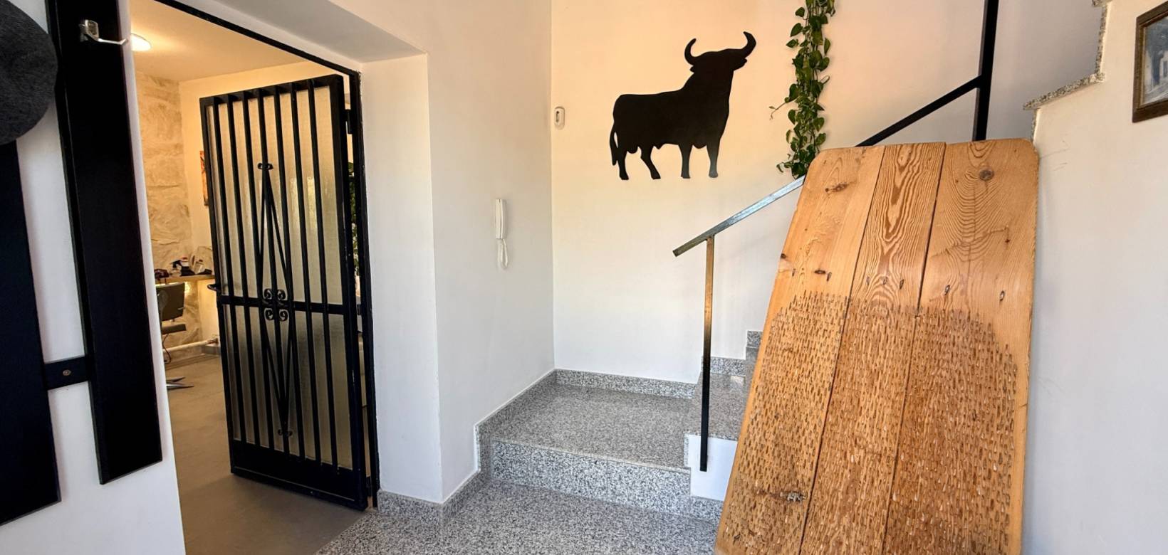 Revente - Villa - Hondón de las Nieves