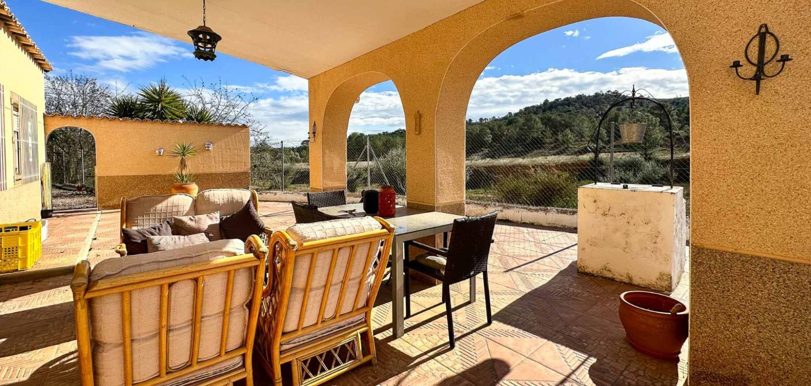 Revente - Villa - Hondón de las Nieves