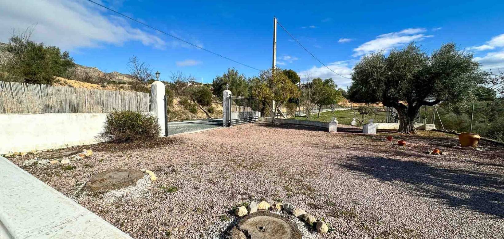 Revente - Villa - Hondón de las Nieves