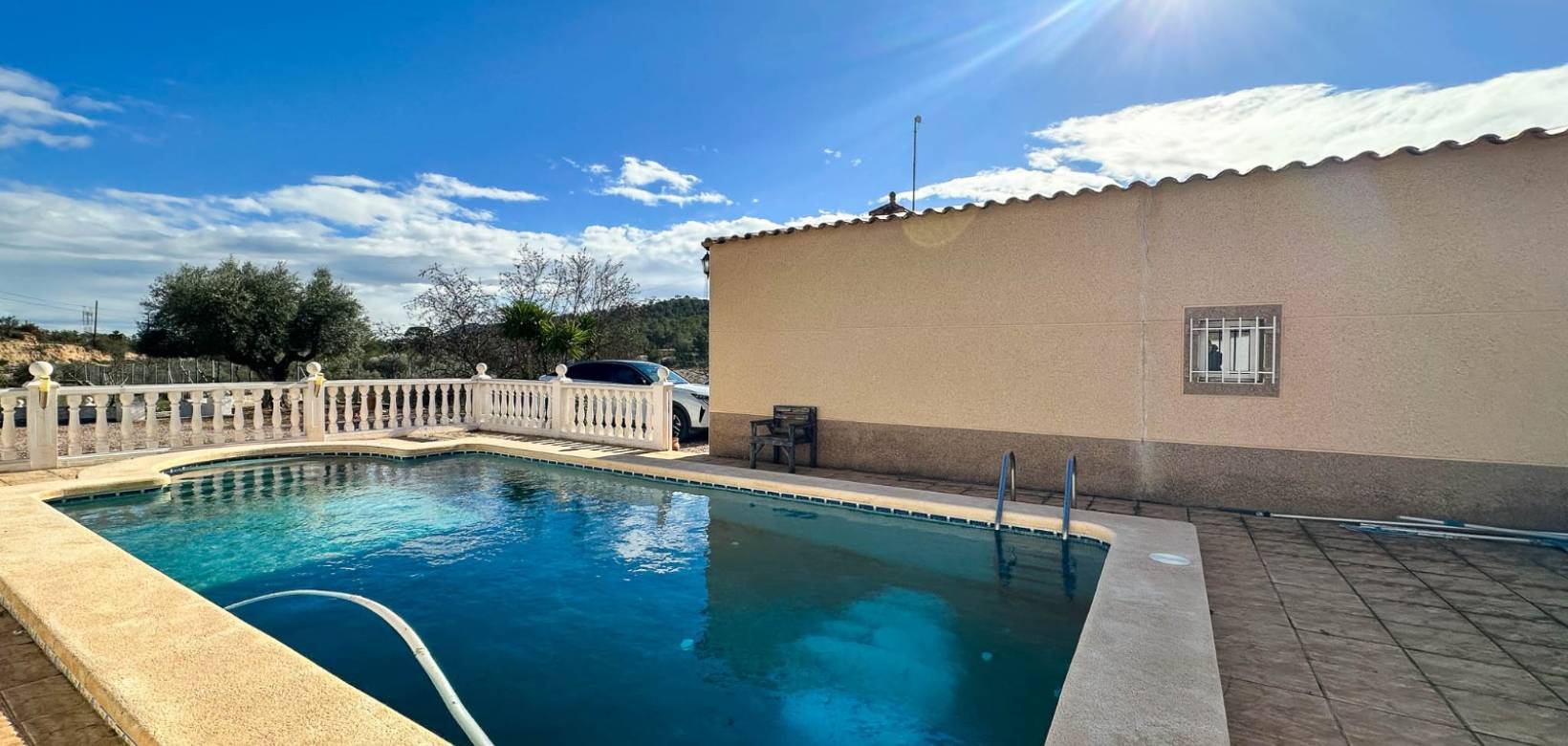 Revente - Villa - Hondón de las Nieves