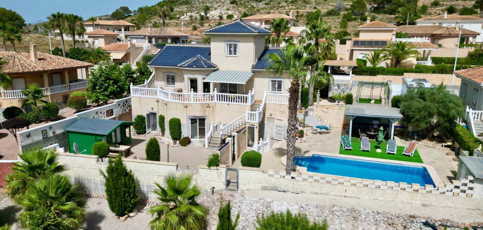 Revente - Villa - Hondón de las Nieves