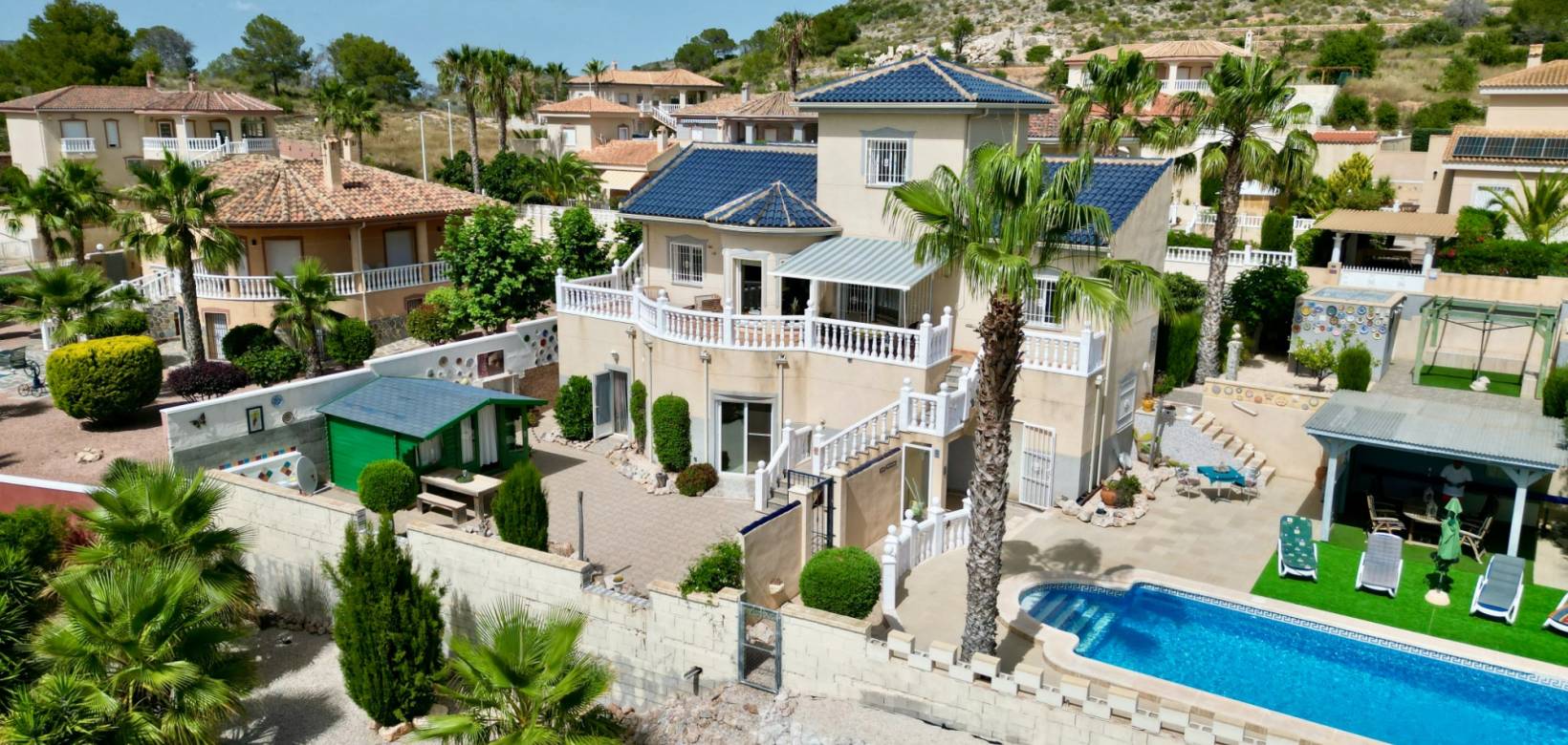 Revente - Villa - Hondón de las Nieves