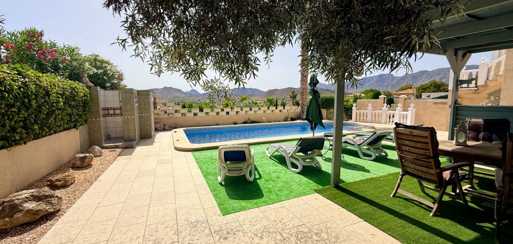 Revente - Villa - Hondón de las Nieves