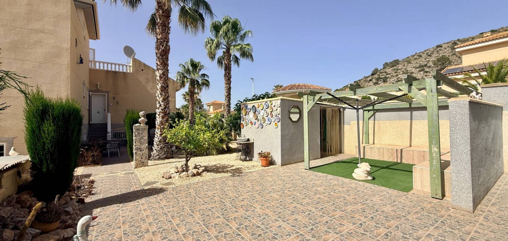 Revente - Villa - Hondón de las Nieves