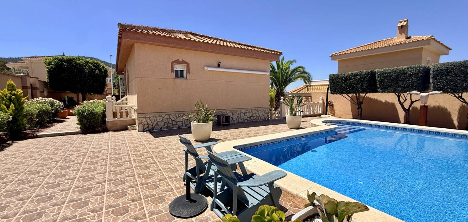 Revente - Villa - Hondón de las Nieves