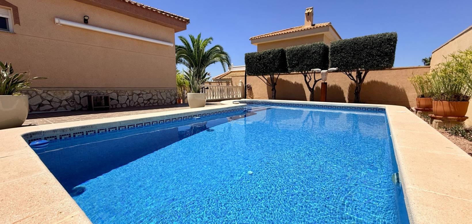 Revente - Villa - Hondón de las Nieves