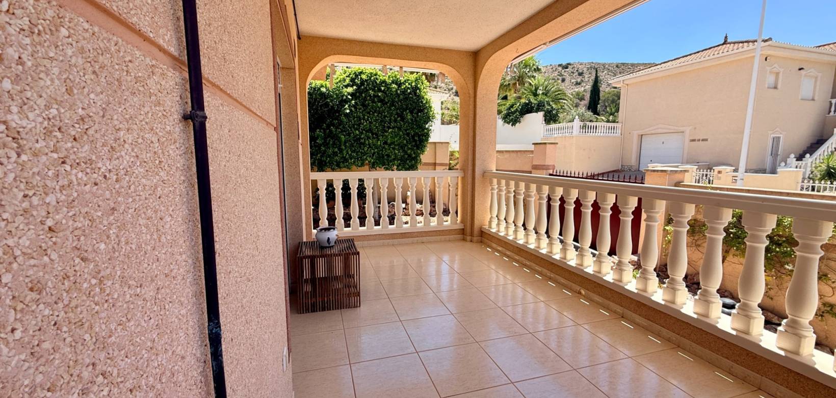 Revente - Villa - Hondón de las Nieves