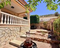 Revente - Villa - Hondón de las Nieves