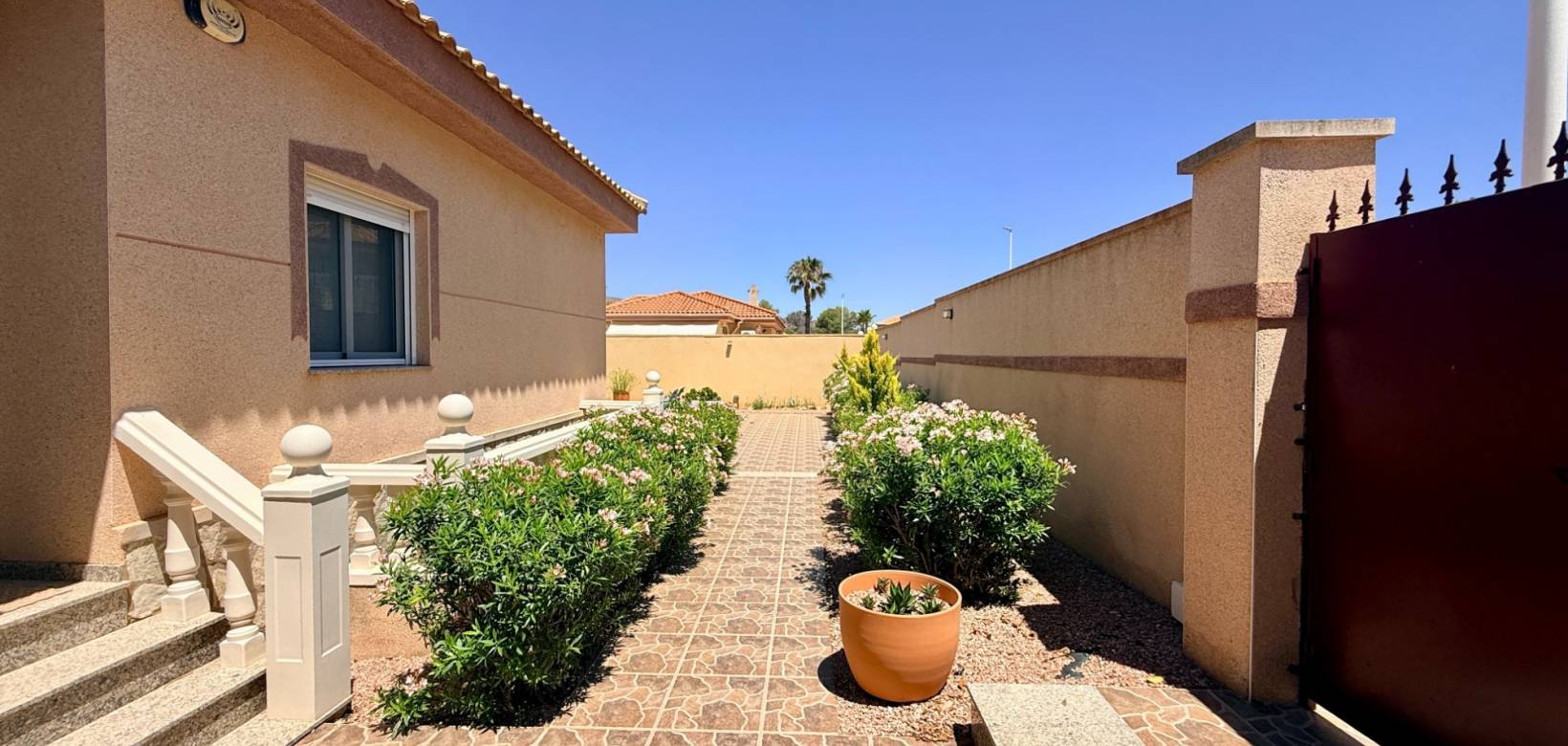 Revente - Villa - Hondón de las Nieves