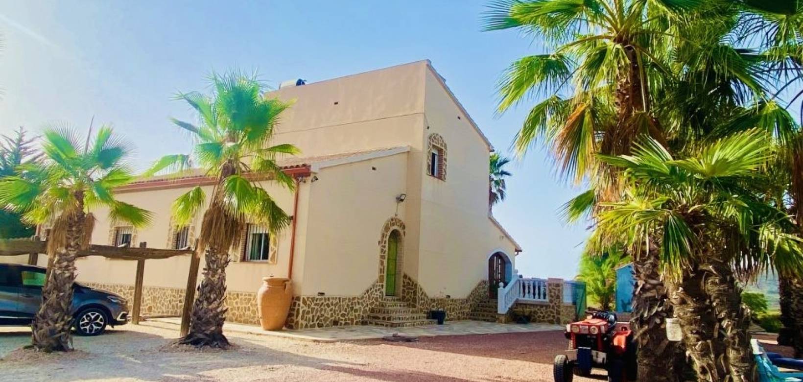 Revente - Villa - Hondón de las Nieves