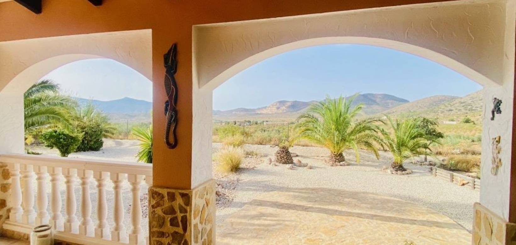 Revente - Villa - Hondón de las Nieves