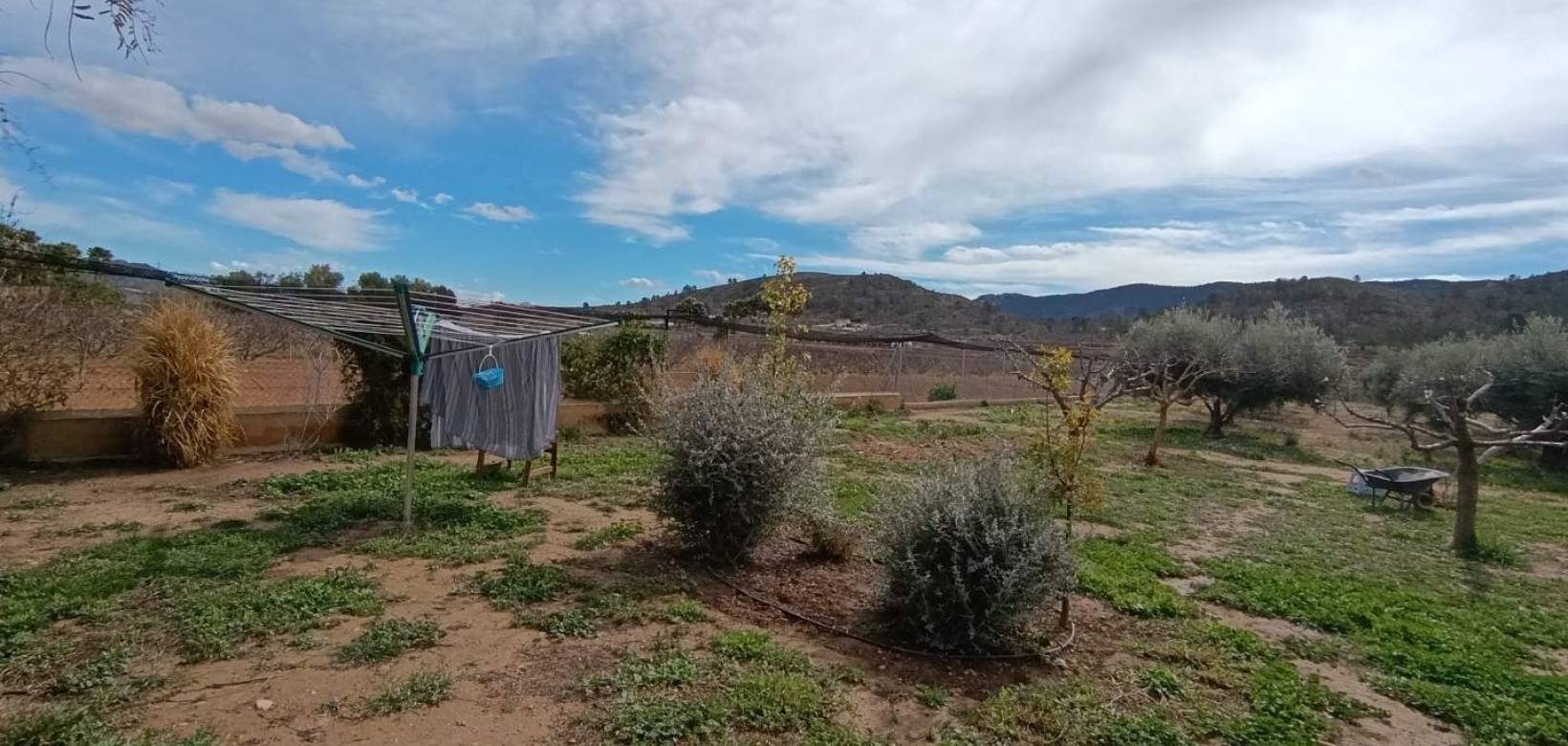 Revente - Villa - Hondón de las Nieves