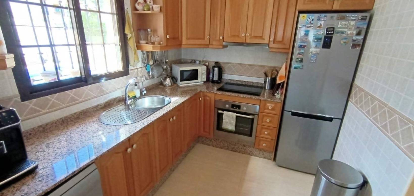 Revente - Villa - Hondón de las Nieves