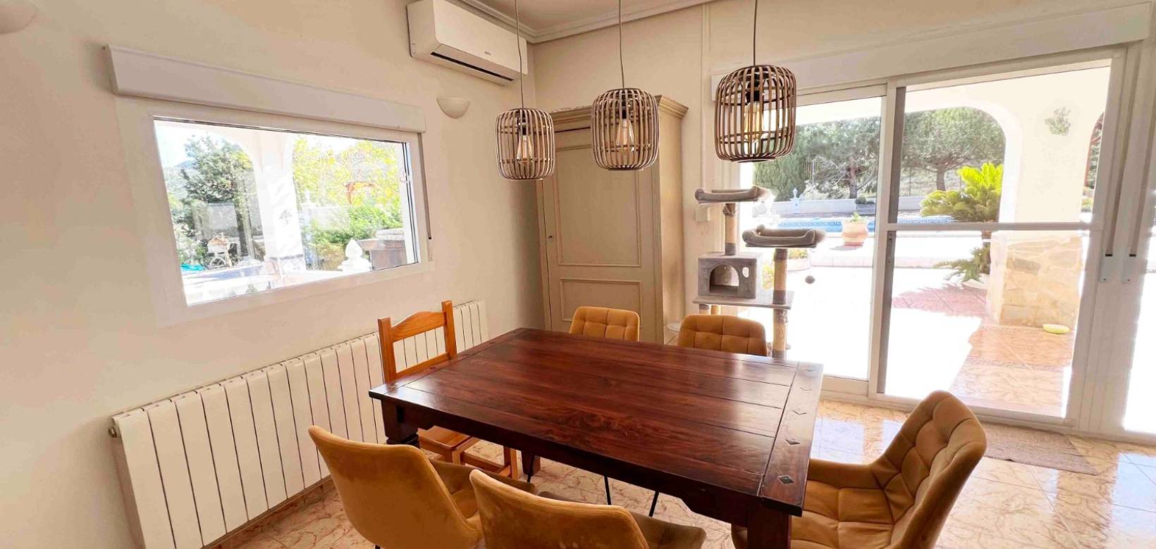 Revente - Villa - Hondón de los Frailes