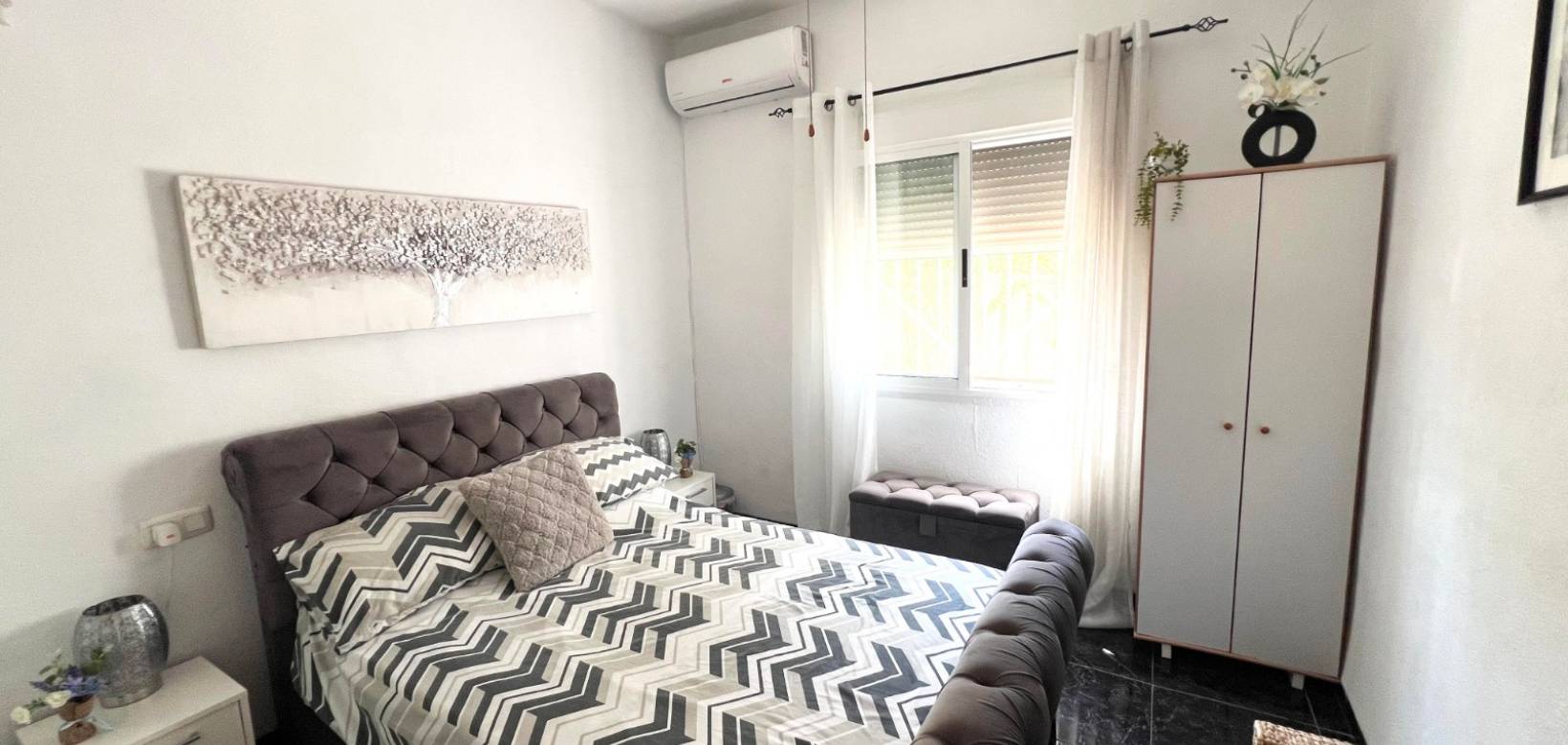 Revente - Villa - Hondón de los Frailes