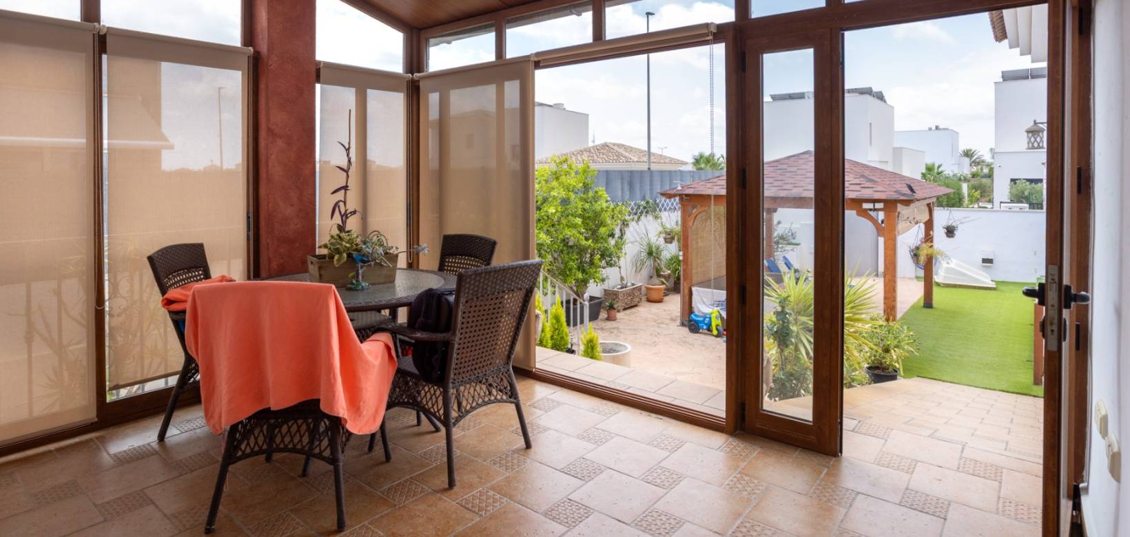 Revente - Villa - Los Montesinos - La Herrada