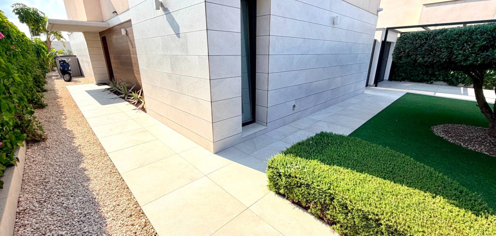 Revente - Villa - Los Montesinos - Los Montesinos - Urb. La Herrada