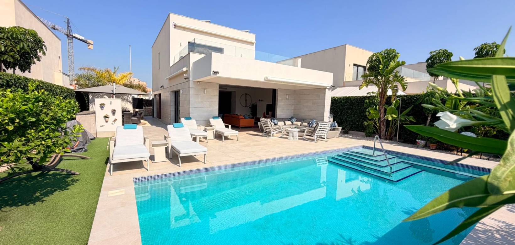 Revente - Villa - Los Montesinos - Los Montesinos - Urb. La Herrada