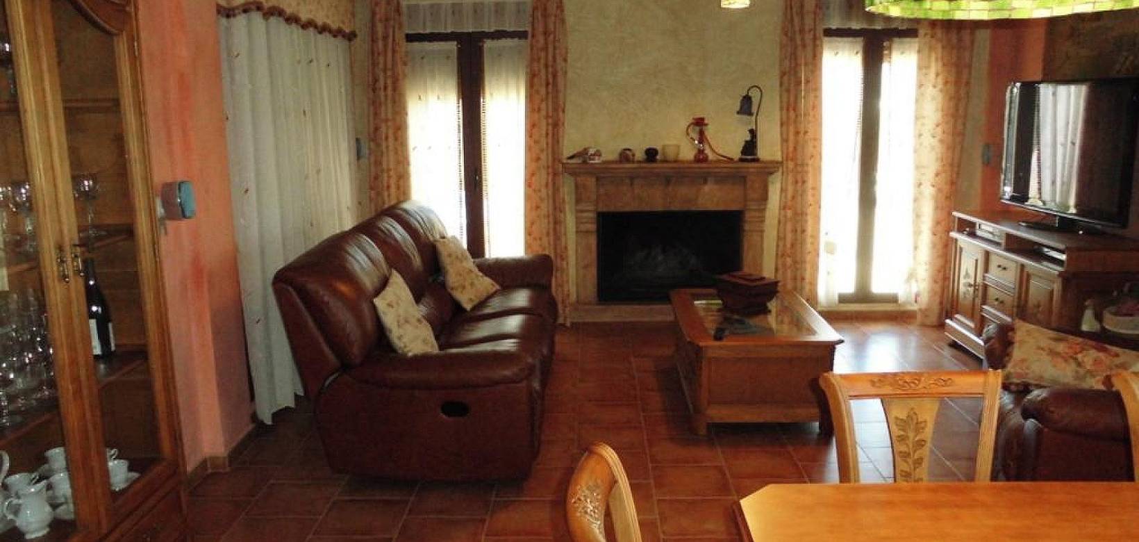 Revente - Villa - Pinoso  - Pinoso