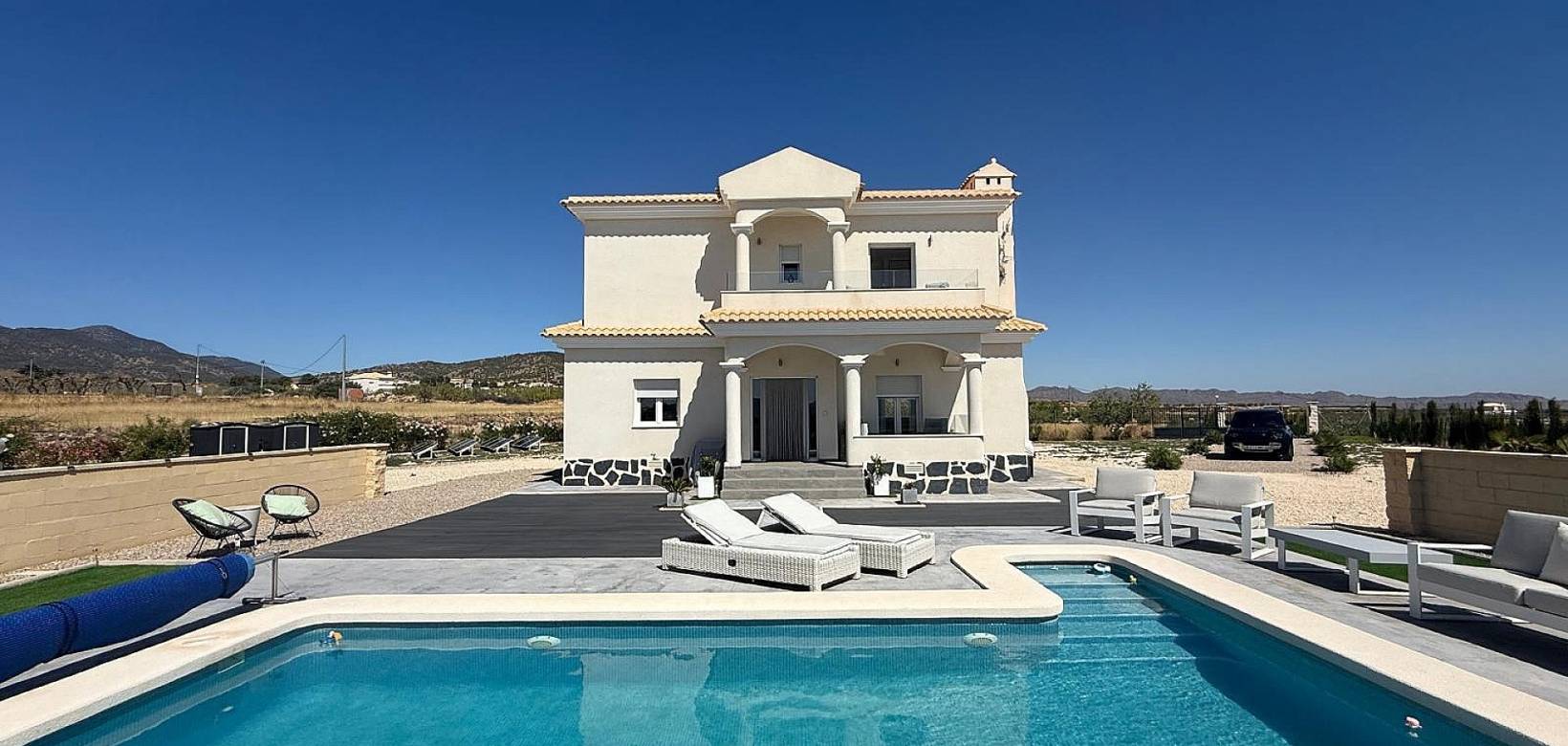 Revente - Villa - Pinoso  - Pinoso