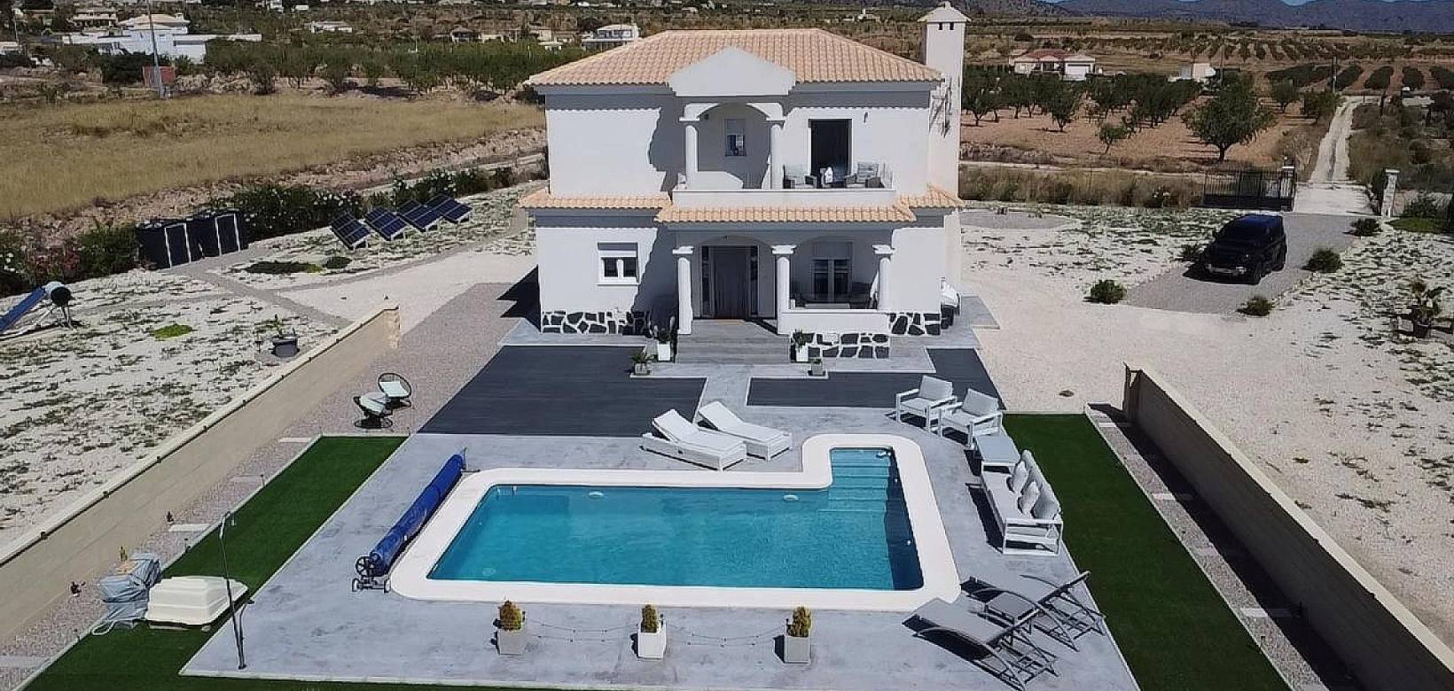 Revente - Villa - Pinoso  - Pinoso