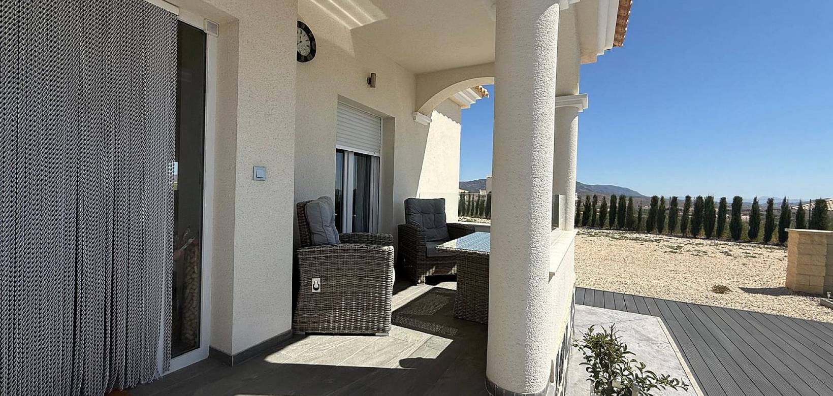 Revente - Villa - Pinoso  - Pinoso