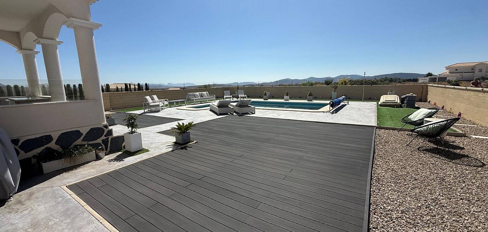 Revente - Villa - Pinoso  - Pinoso