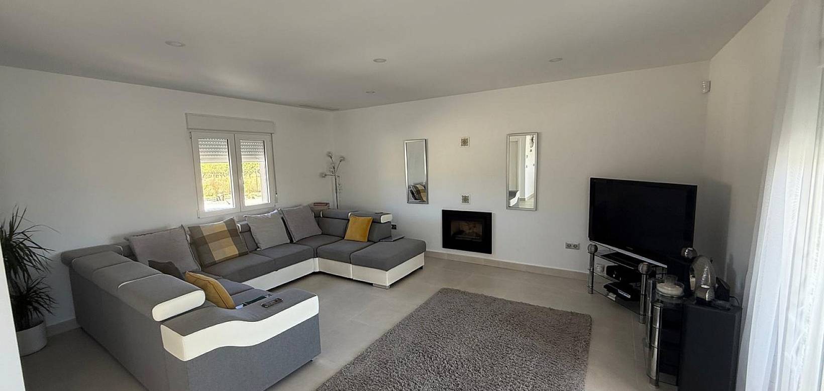 Revente - Villa - Pinoso  - Pinoso