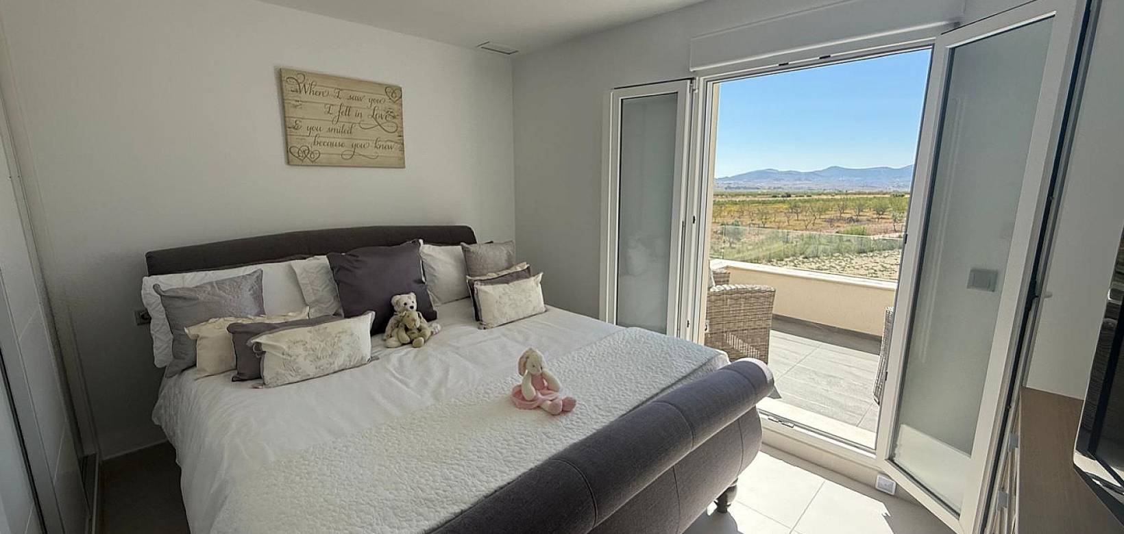 Revente - Villa - Pinoso  - Pinoso