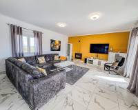 Revente - Villa - Pinoso  - Pinoso