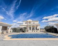 Revente - Villa - Pinoso  - Pinoso