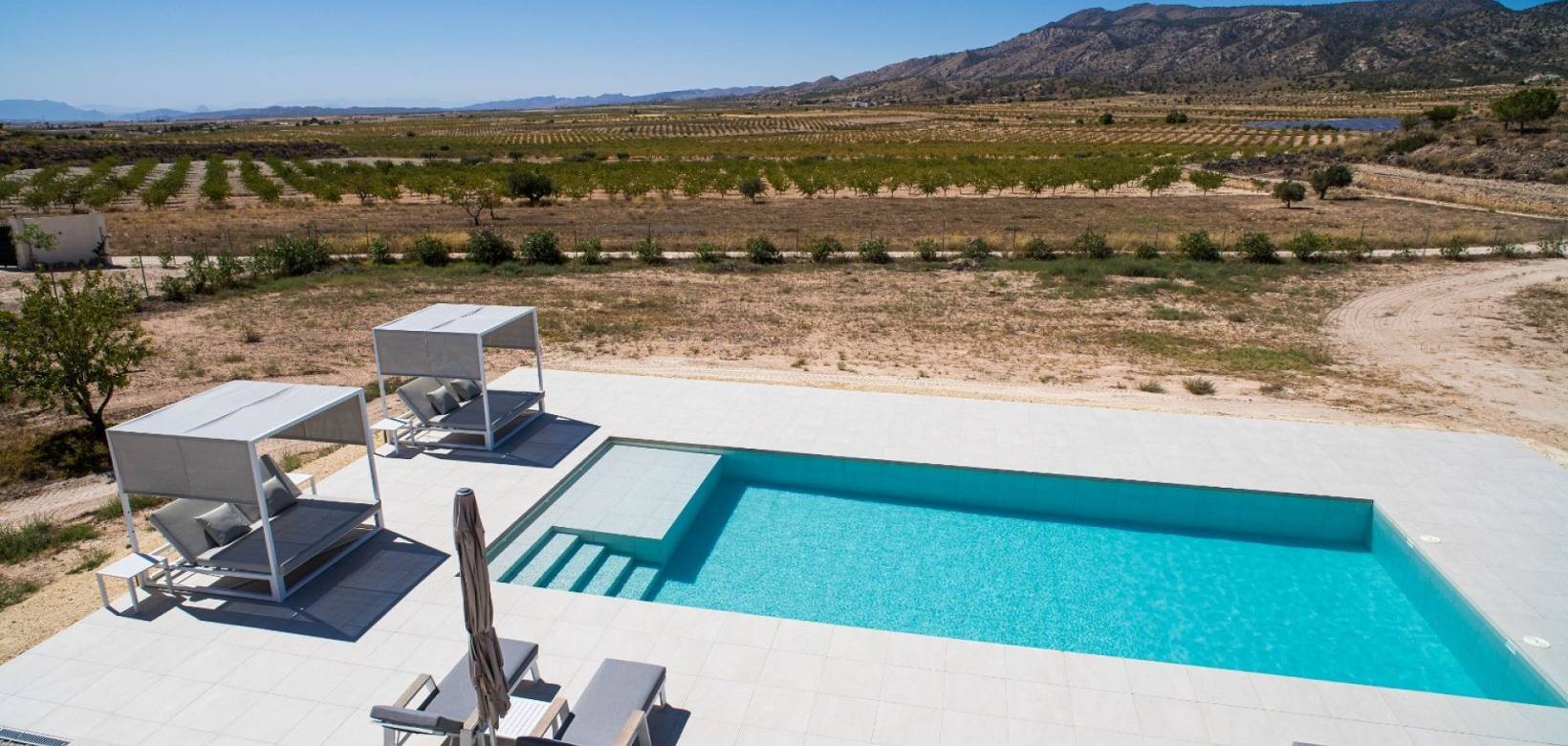 Revente - Villa - Pinoso  - Pinoso