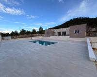 Revente - Villa - Pinoso  - Pinoso