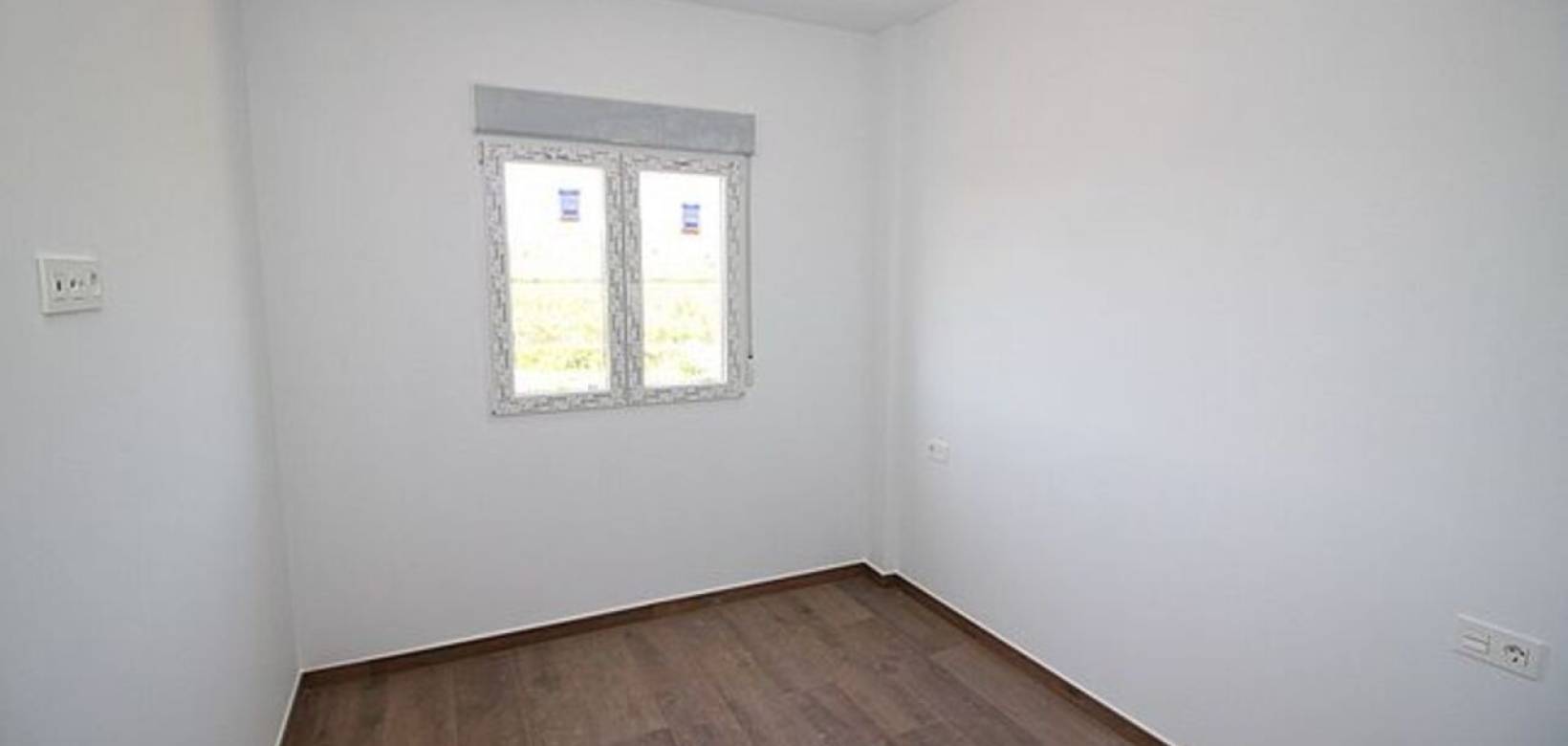 Revente - Villa - Pinoso  - Pinoso