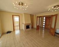 Revente - Villa - Pinoso  - Pinoso