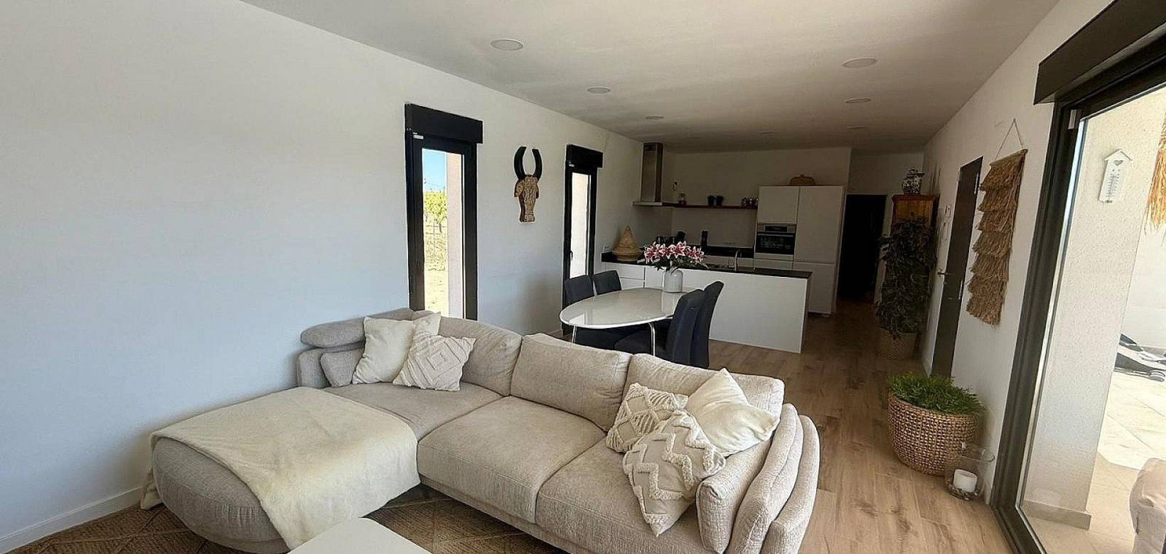 Revente - Villa - Pinoso  - Pinoso